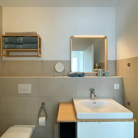Apartamento Haus Im Schilf 2 - Oase Mit Seeblick - Adults Only Neukieritzsch
