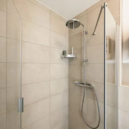Apartamento Haus Im Schilf 2 - Oase Mit Seeblick - Adults Only Neukieritzsch